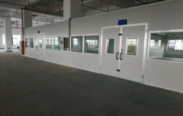 Furniture painting room